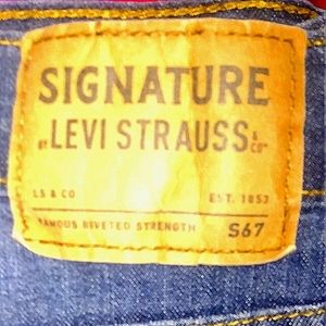 Signature Levi Strauss Boot cut Jeans
